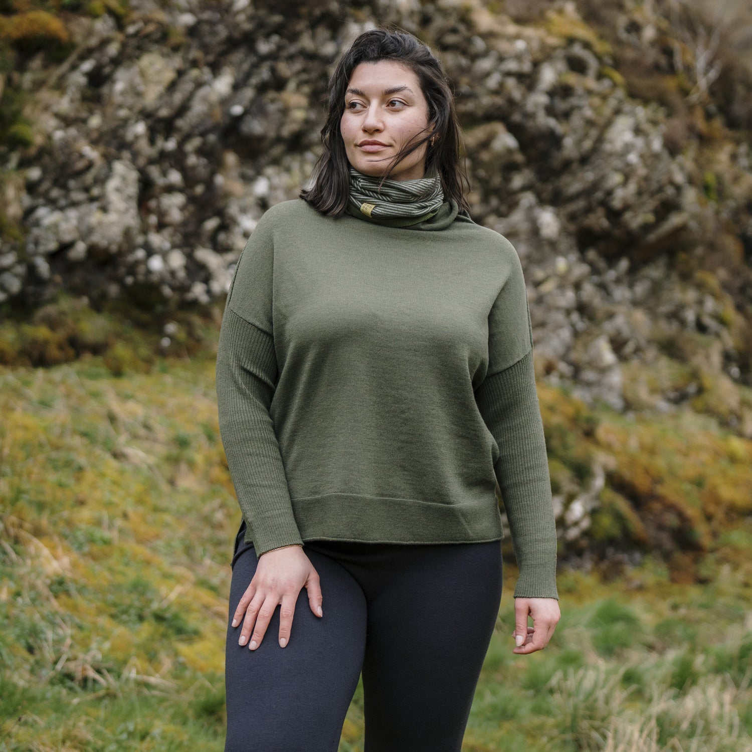 FINDRA Fern Merino Wool Base Layer in Russet and Charcoal