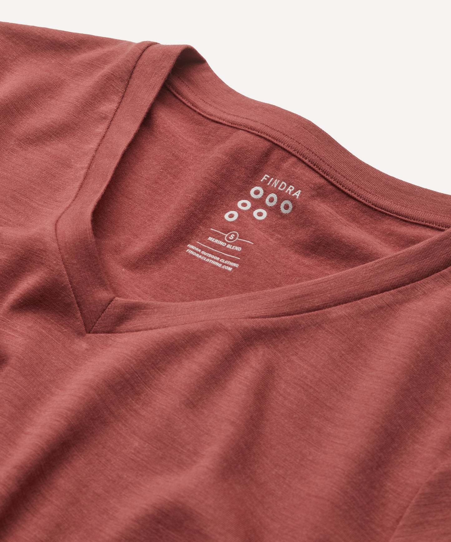 Merino Lightweight T shirt with V Neck in rust red