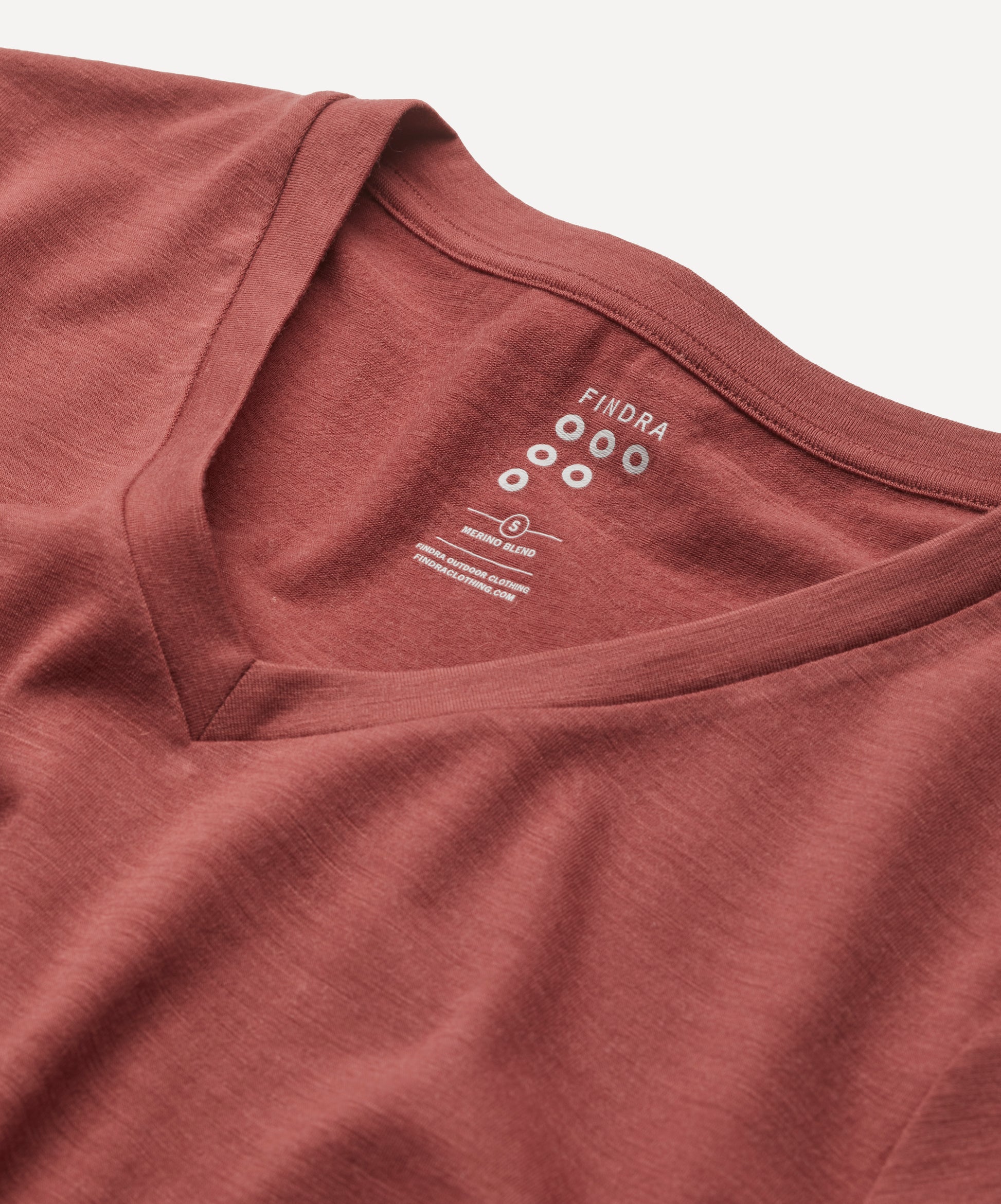 Merino Lightweight T shirt with V Neck in rust red
