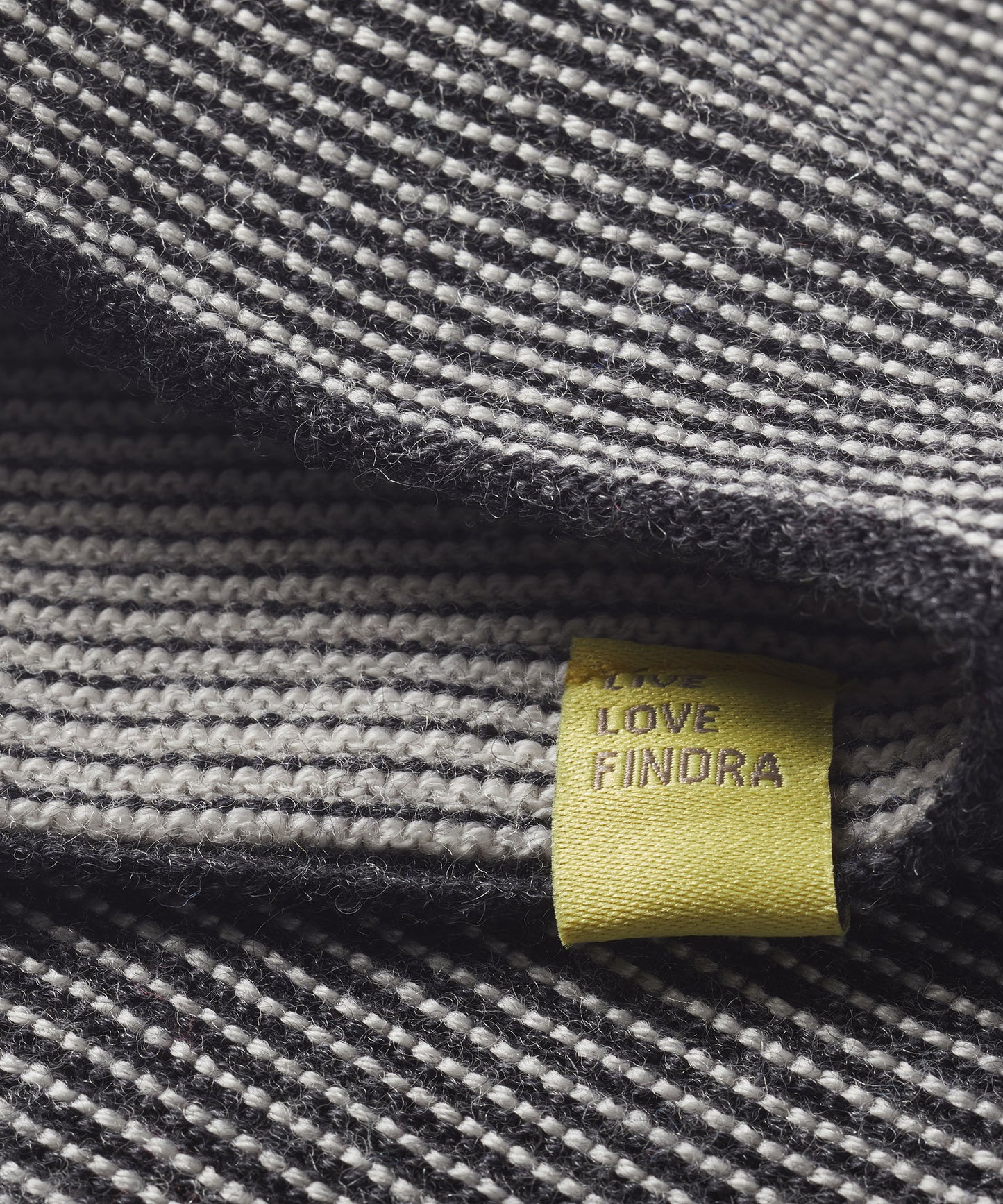 FINDRA Betty Head Band Stripe Charcoal Oatmeal Label