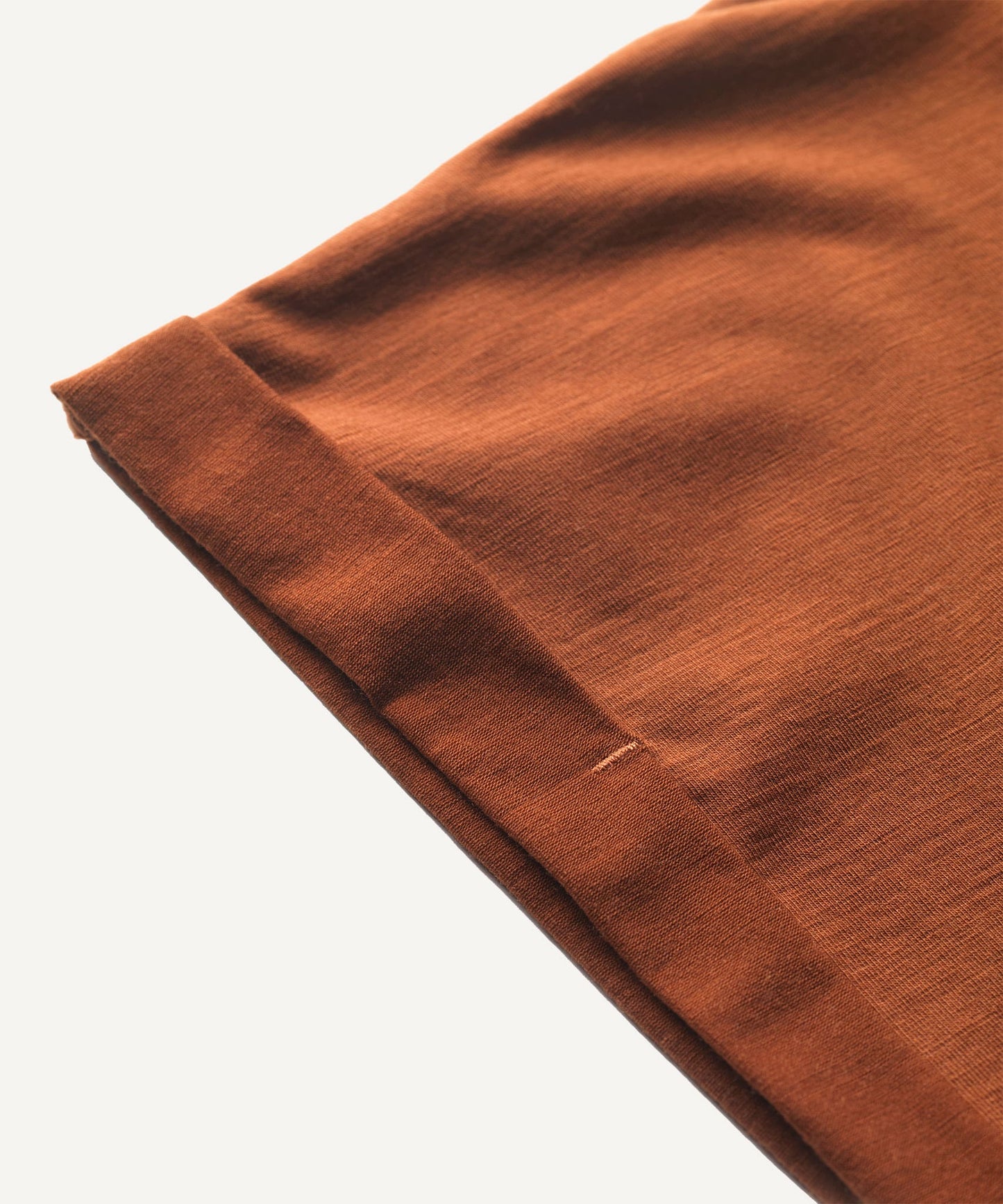 FINDRA Maisie Merino Womens T-Shirt Amber Hem