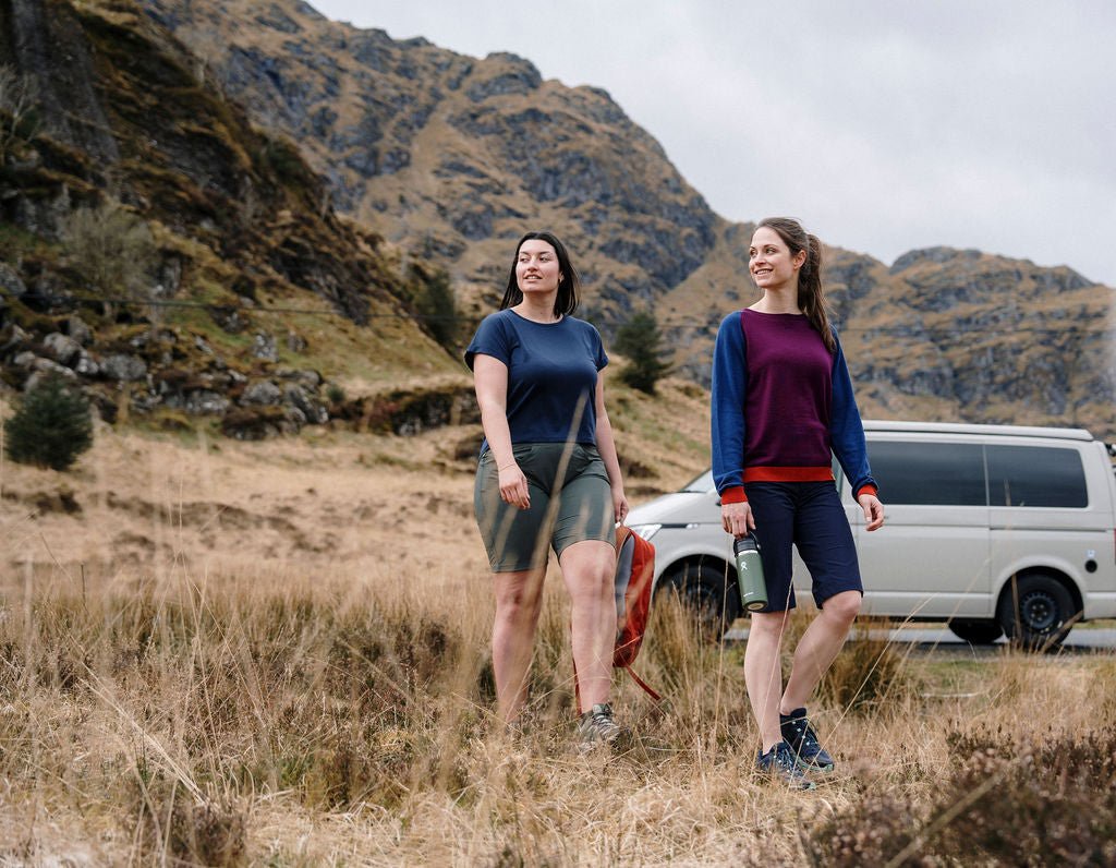 Travel Light and Stay Comfortable: The Magic Merino Wool in Spring