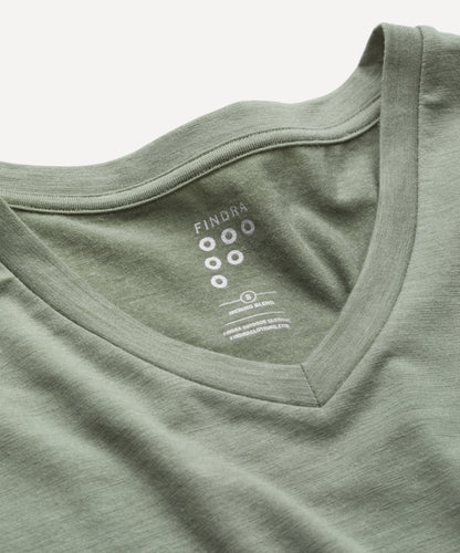 Merino Lightweight T shirt with V Neck in khaki Green