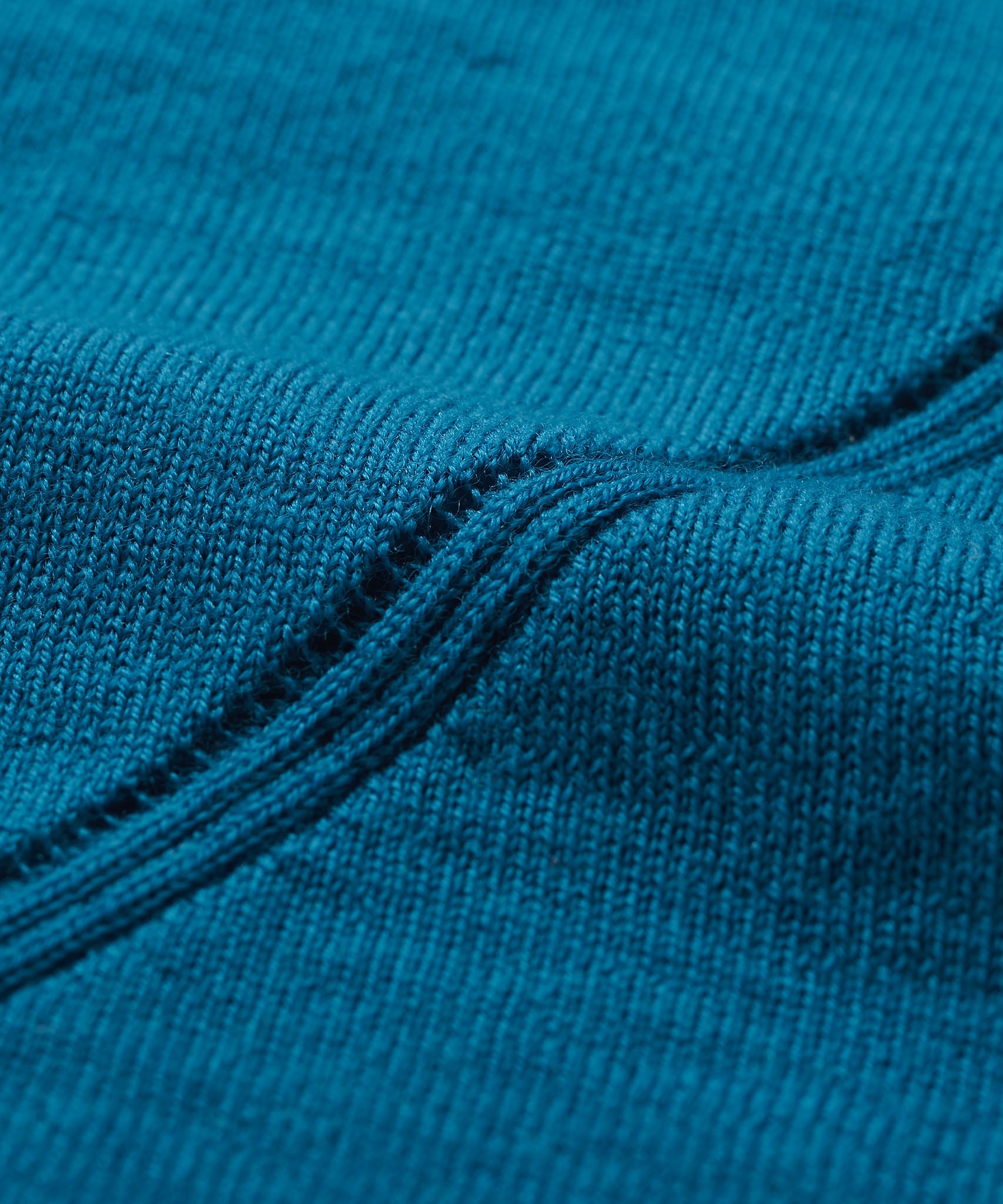 FINDRA Route Womens Merino T Shirt Teal Detail