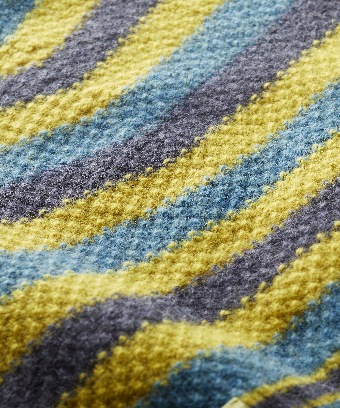 FINDRA Betty Stripe Lambswool Beanie Picallili Detail