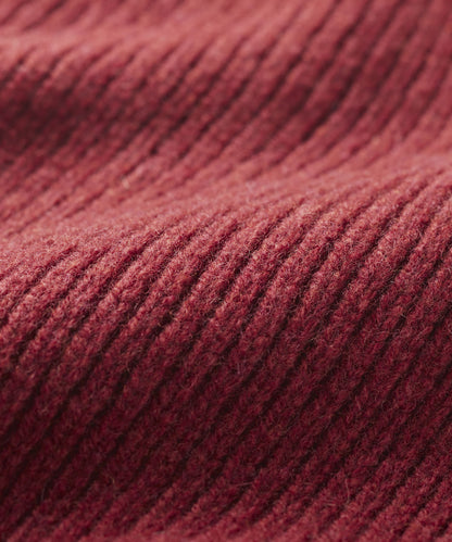 FINDRA Tweed Lambswool Scarf Brick Red Detail